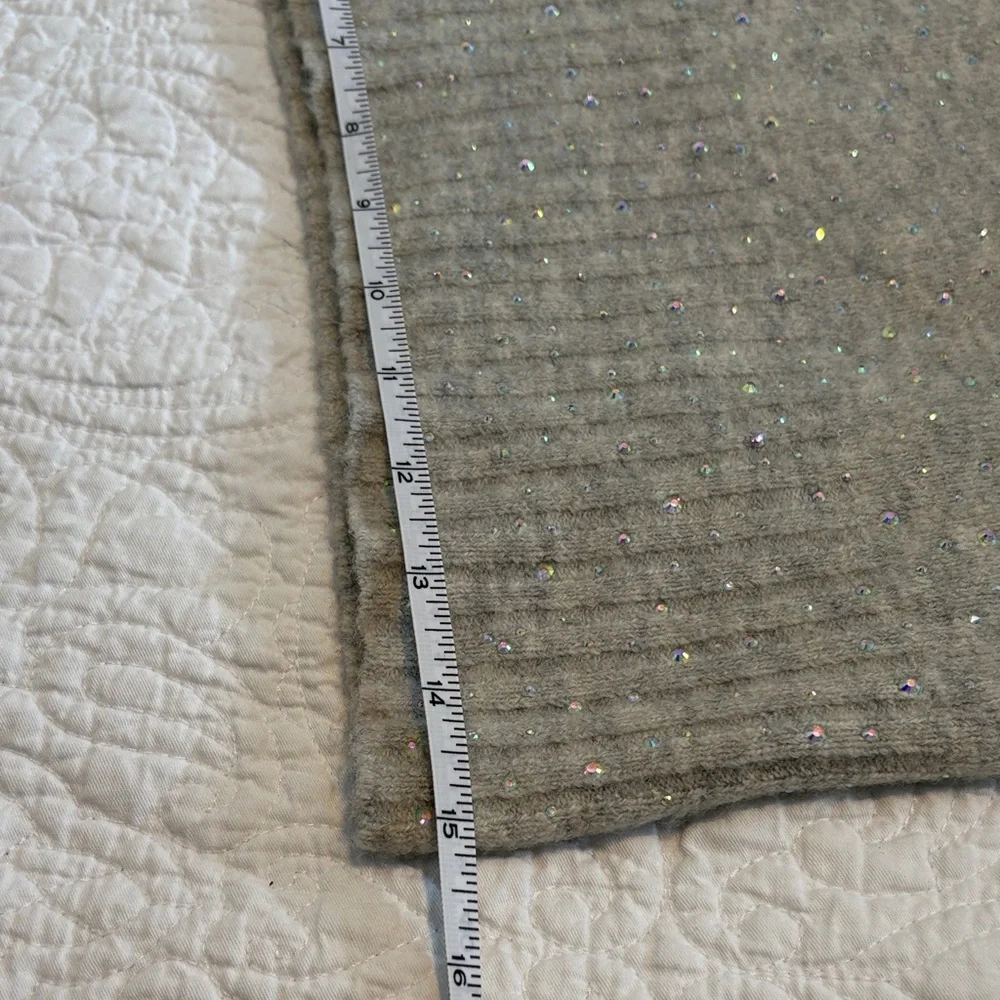 J. Crew Light Gray Sweater with Sparkle Accents - xs NWT - Picture 14 of 16